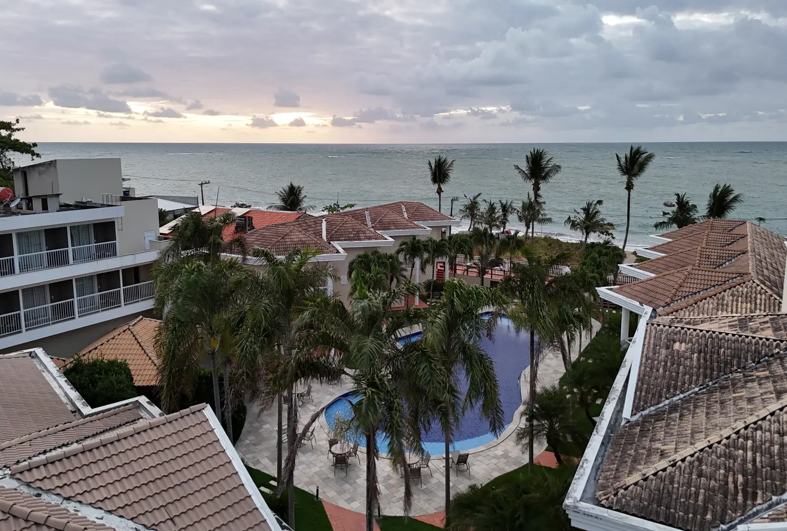 Sua escolha de descanso antes do fim do ano por que o Hotel Coral Beach é a opção ideal